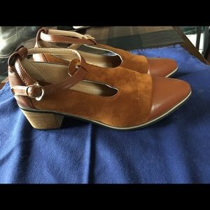 Beautiful and comfortable dress shoes.